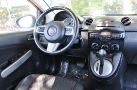 2014 MAZDA MAZDA2