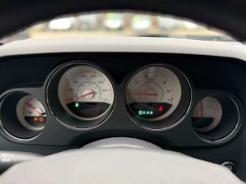 2013 DODGE CHALLENGER COUPE V6, 3.6 LITER SXT COUPE 2D