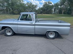 1966 CHEVY C10 PICKUP 383 -