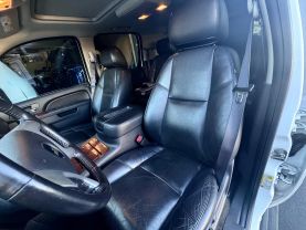 2014 CHEVROLET SUBURBAN 1500 SUV V8, FLEX FUEL, 5.3 LITER LTZ SPORT UTILITY 4D