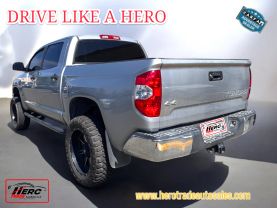 2014 TOYOTA TUNDRA CREWMAX PICKUP V8, 5.7 LITER SR5 PICKUP 4D 5 1/2 FT