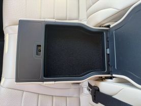 2021 MERCEDES-BENZ C-CLASS SEDAN 4-CYL, TURBO, 2.0 LITER C 300 4MATIC SEDAN 4D - Gesner Auto Inc in Taunton, MA, 41.88613, -71.14527