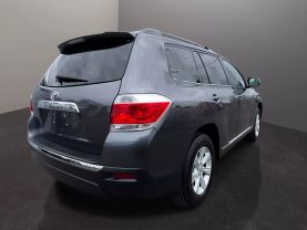 2013 TOYOTA HIGHLANDER SUV V6, 3.5 LITER SE SPORT UTILITY 4D