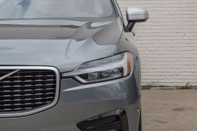2019 VOLVO XC60 SUV 4-CYL, DRIVE-E, TURBO, 2.0 LITER T5 R-DESIGN SPORT UTILITY 4D
