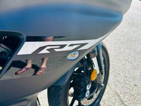 2024 YAMAHA YZF-R7 SPORTBIKES - -