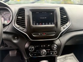 2020 JEEP CHEROKEE SUV 4-CYL, ZERO EVAP, 2.4 LITER LATITUDE PLUS SPORT UTILITY 4D