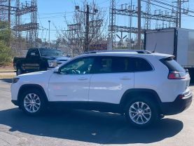 2019 JEEP CHEROKEE SUV 4-CYL, ZERO EVAP, 2.4 LITER LATITUDE SPORT UTILITY 4D