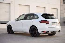 2012 PORSCHE CAYENNE SUV M4851 TURBO