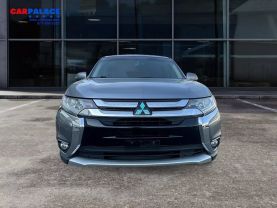 2016 Mitsubishi Outlander Es Sport Utility 4d - Image 8