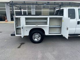 2009 FORD F250 SUPER DUTY SUPER CAB 8FT KNAPEIDE SERVICE BED TRUCK SERVICE/UTILITY TRUCKS V8, 5.4 LITER XL 4D - Eddies Auto Sales