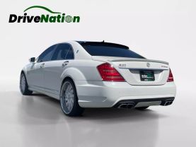 2012 MERCEDES-BENZ S-CLASS SEDAN V8, TWIN TURBO, 5.5 LITER S 63 AMG SEDAN 4D