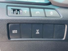 2014 Hyundai Santa Fe - Image 32