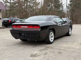 2013 DODGE CHALLENGER COUPE V6, 3.6 LITER SXT COUPE 2D
