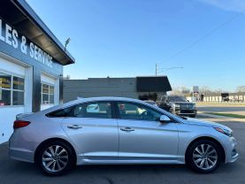 2016 HYUNDAI SONATA SEDAN 4-CYL, PZEV, 2.4 LITER SPORT SEDAN 4D