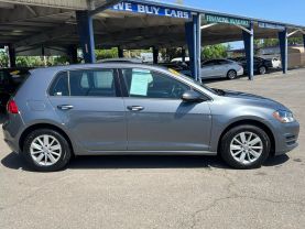 2017 VOLKSWAGEN GOLF