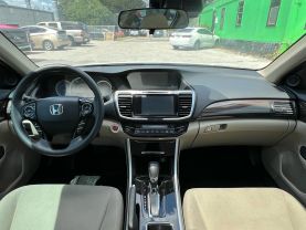 2017 HONDA ACCORD SEDAN 4-CYL, I-VTEC, 2.4 LITER EX W/HONDA SENSING SEDAN 4D