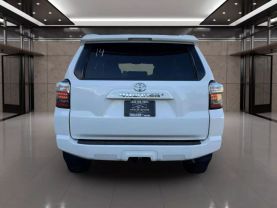 2016 TOYOTA 4RUNNER SUV V6, 4.0 LITER SR5 SPORT UTILITY 4D