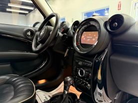2016 MINI COUNTRYMAN