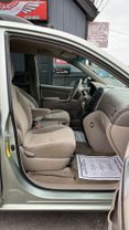 2010 TOYOTA SIENNA VAN V6, 3.5 LITER LE MINIVAN 4D