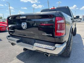 2019 RAM 1500 CREW CAB