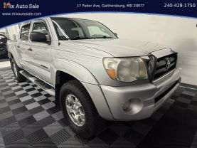 2008 TOYOTA TACOMA DOUBLE CAB PICKUP V6, 4.0 LITER PRERUNNER PICKUP 4D 5 FT