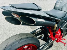 2010 YAMAHA YZF-R1LE FIAT TEAM YAMAHA SPORTBIKES - -