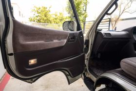1995 TOYOTA HIACE VAN 1KZ-TE SUPER CUSTOM LIMITED