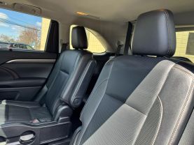 2019 TOYOTA HIGHLANDER HYBRID SUV V6, HYBRID, 3.5 LITER LIMITED SPORT UTILITY 4D