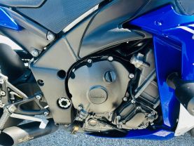 2014 YAMAHA YZF-R1 TEAM YAMAHA SPORTBIKES - -