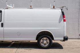 2014 Chevrolet Express 3500 Cargo - Image 17