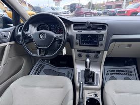 2017 VOLKSWAGEN GOLF SPORTWAGEN