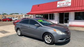 2013 HYUNDAI SONATA SEDAN 4-CYL, PZEV, 2.4 LITER GLS SEDAN 4D