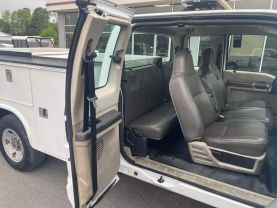 2009 FORD F250 SUPER DUTY SUPER CAB 8FT KNAPHEIDE SERVICE BED TRUCK SERVICE/UTILITY TRUCKS V8, 5.4 LITER XL 4D - Eddies Auto Sales