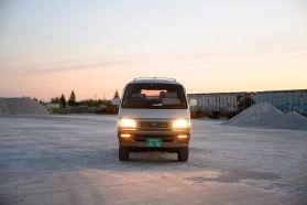 1995 TOYOTA HIACE VAN 1KZ-TE SUPER CUSTOM LIMITED