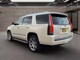 2015 CADILLAC ESCALADE SUV V8, 6.2 LITER PREMIUM SPORT UTILITY 4D