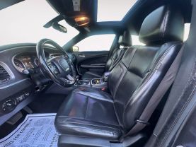2019 Dodge Charger Sxt Sedan 4d - Image 9