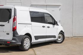 2018 Ford Transit Connect Cargo - Image 12