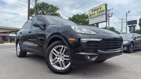 2017 PORSCHE CAYENNE