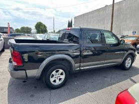 2011 RAM 1500 CREW CAB PICKUP V8, HEMI, 5.7 LITER SLT PICKUP 4D 5 1/2 FT