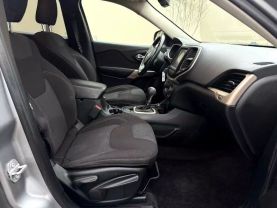 2017 JEEP CHEROKEE SUV 4-CYL, 2.4 LITER LATITUDE SPORT UTILITY 4D
