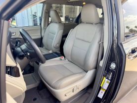 2017 TOYOTA SIENNA PASSENGER V6, 3.5 LITER XLE PREMIUM MINIVAN 4D