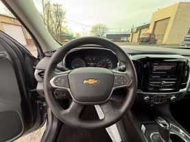 2020 CHEVROLET TRAVERSE SUV V6, 3.6 LITER LS SPORT UTILITY 4D
