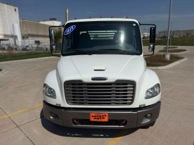 2019 FREIGHTLINER M2 106 CAB CHASSIS CUMMINS ISB 6.7L REGULAR CAB