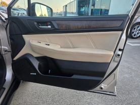 2018 Subaru Outback - Image 15