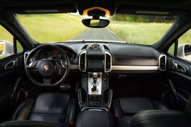 2012 PORSCHE CAYENNE SUV M4851 TURBO
