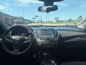 2017 CHEVROLET MALIBU SEDAN 4-CYL, TURBO, 1.5 LITER LT SEDAN 4D