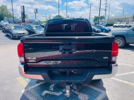 2019 TOYOTA TACOMA DOUBLE CAB PICKUP V6, 3.5 LITER SR PICKUP 4D 5 FT