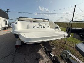 2004 CARAVELLE BOW RIDER WATERCRAFT - -