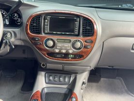 2006 TOYOTA SEQUOIA SUV V8, 4.7 LITER LIMITED SPORT UTILITY 4D