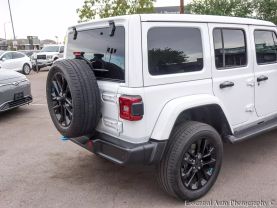 -2022 Jeep Wrangler Unlimited 4xe - Image 7